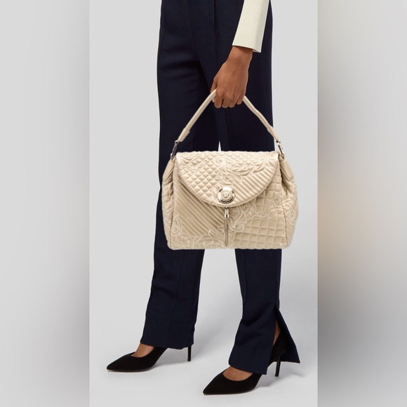 Versace vanitas ivory/cream embroidered leather shoulder bag Medusa #286 - Picture 2 of 8